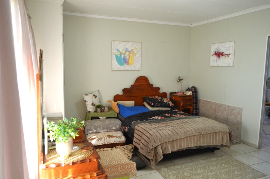 6 Bedroom Property for Sale in Doringkruin North West